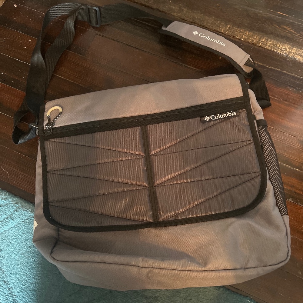 New never used messenger Diaper Bag